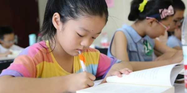 学生读书笔记格式 中小学生如何做读书笔记和阅读记录卡